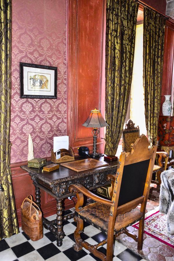 ชาโต โดริญี Bed & Breakfast Ouches ภายนอก รูปภาพ