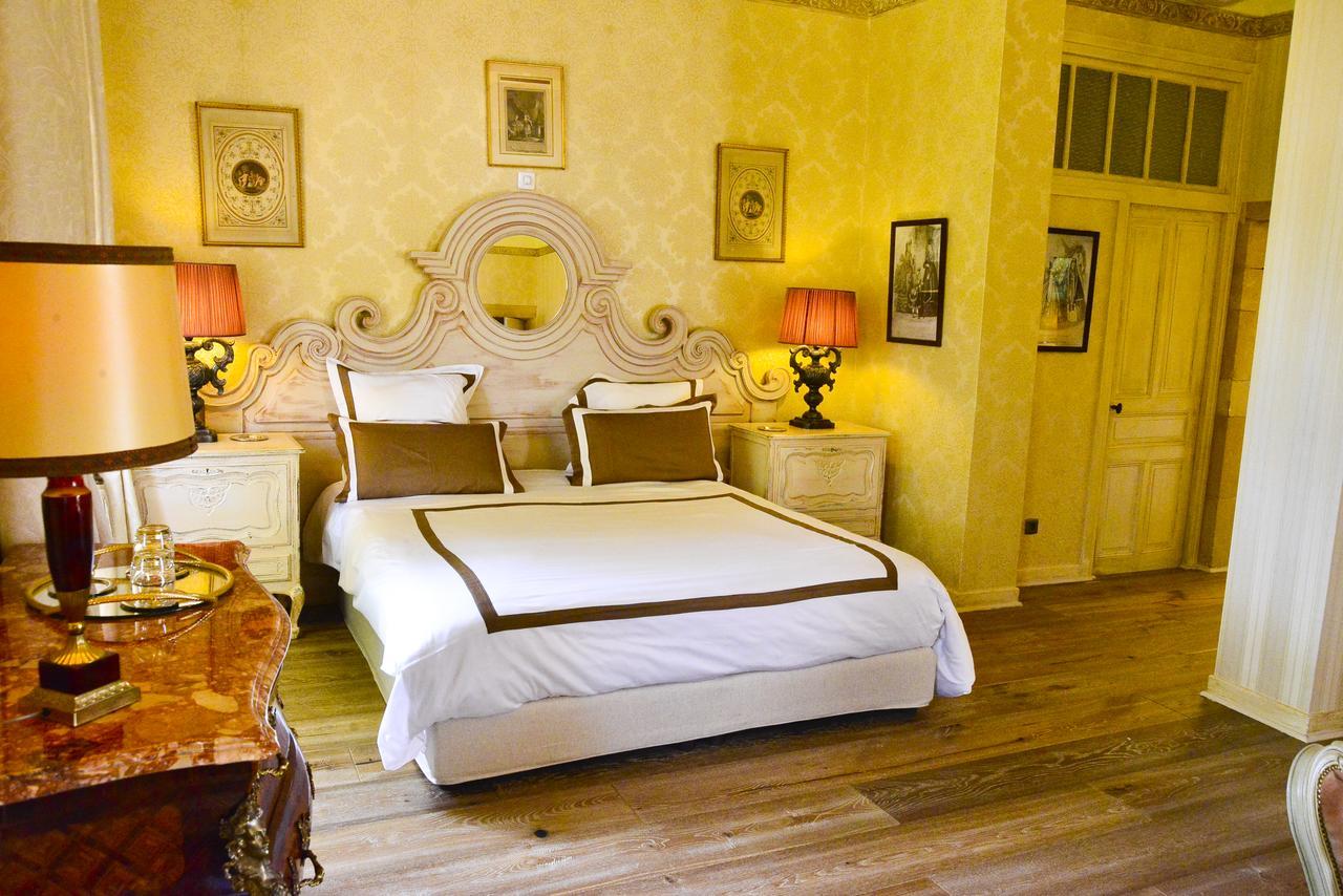 ชาโต โดริญี Bed & Breakfast Ouches ภายนอก รูปภาพ